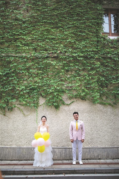 東山口舊民居,有不少外墻都被攀援植物覆蓋,自然形成“垂直綠化”的景觀。