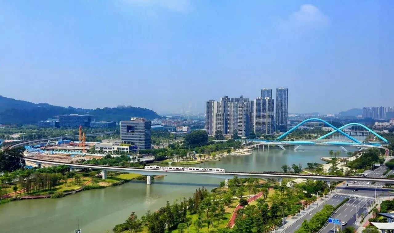 廣州市人大常委會黨組傳達學習市委十二屆四次全會精神