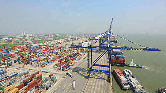 “國家發展改革委與美在華跨國企業高層圓桌會——粵港澳大灣區站”系列活動在南沙舉辦