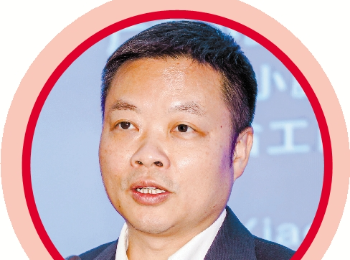 “小鵬汽車”董事長何小鵬談AI人才