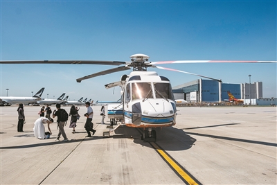 廣州做強粵港澳大灣區核心引擎 做好“一點兩地”機遇大文章